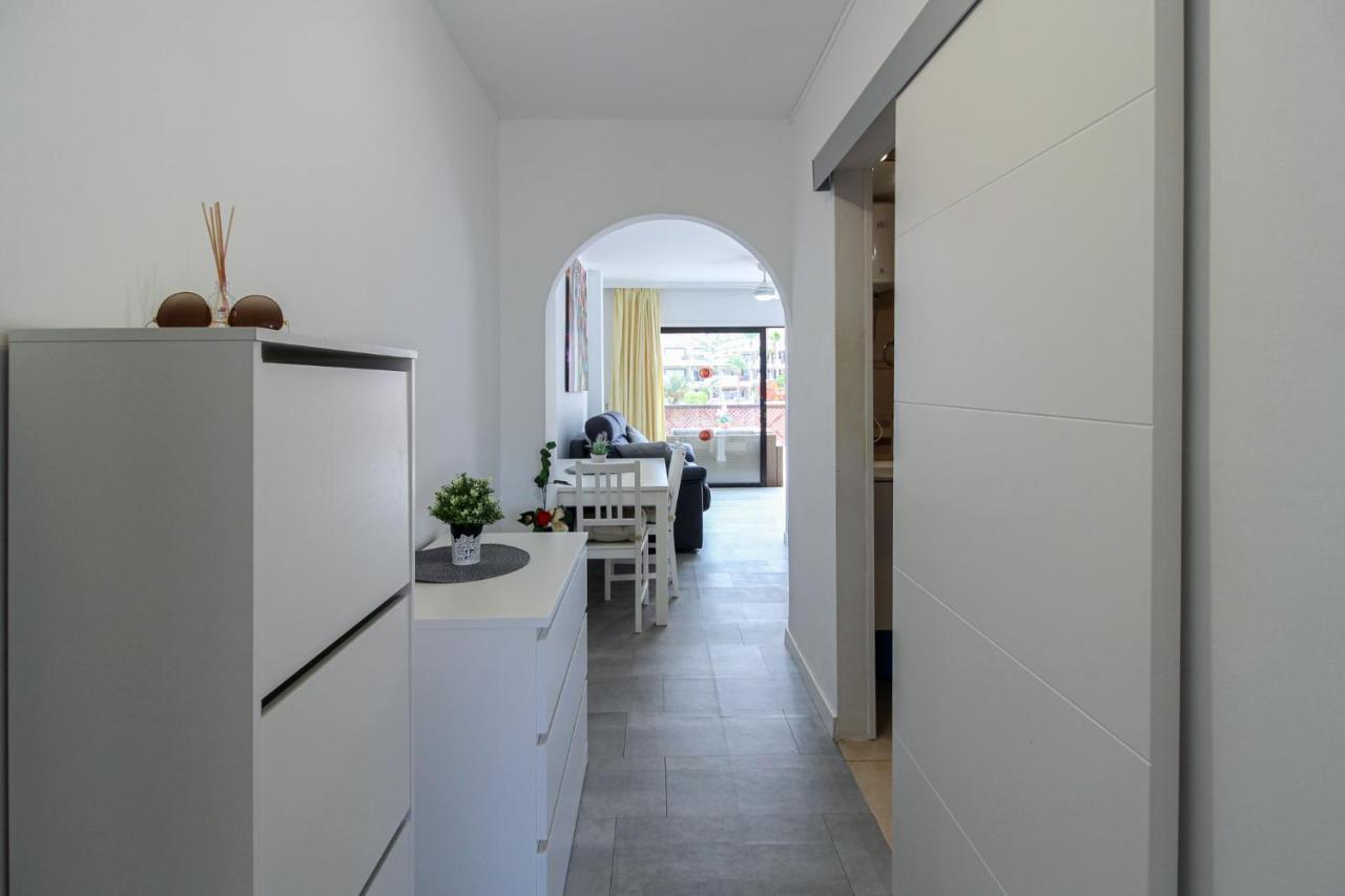 Beautiful Penthouse Apartment With Heated Swimming Pool Golf Del Sur سان ميغيل ذي أبونا المظهر الخارجي الصورة