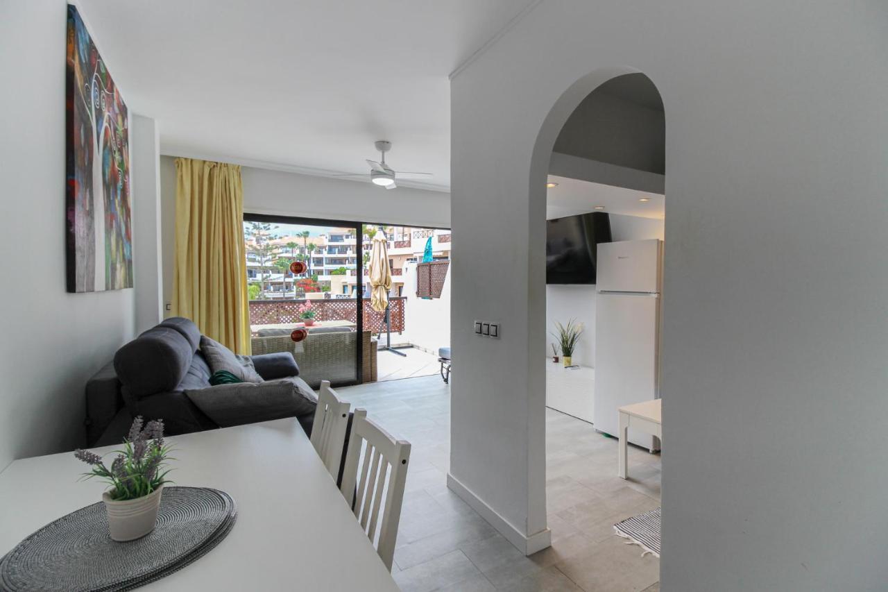 Beautiful Penthouse Apartment With Heated Swimming Pool Golf Del Sur سان ميغيل ذي أبونا المظهر الخارجي الصورة